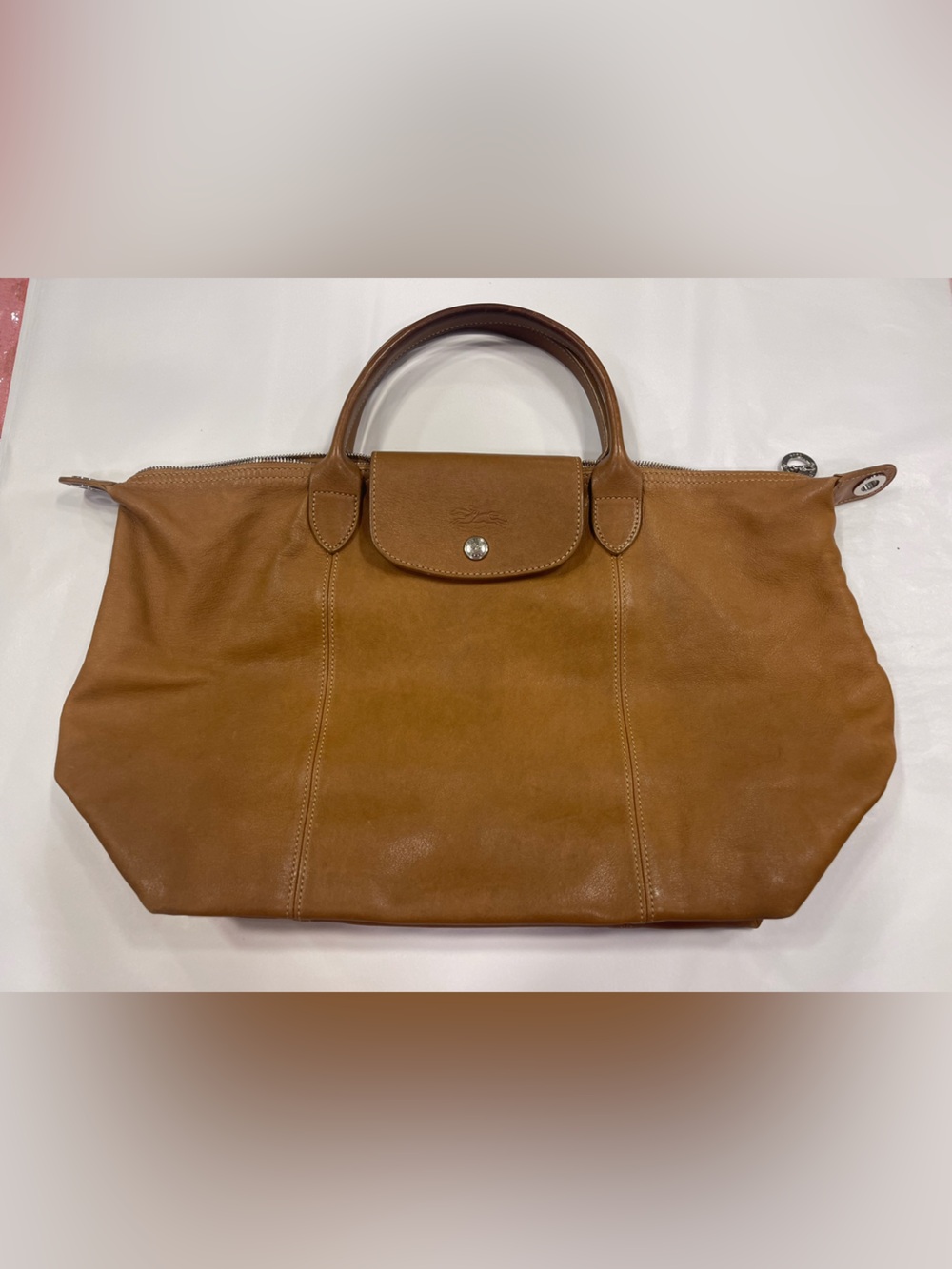 Longchamp Leather Tote Bag in Tan brown